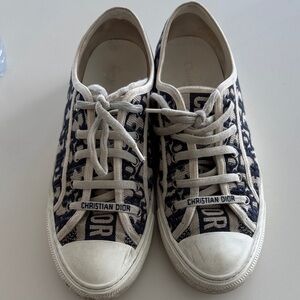 Dior Women's Sneakers - Navy and White